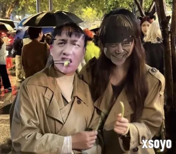 全网晒万圣节COS，何炅邪恶栀子花都来了，最火的却是一套游戏穿搭?