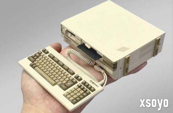 迷你版经典PC-8801mkⅡSR公布：工业设计情怀拉满！