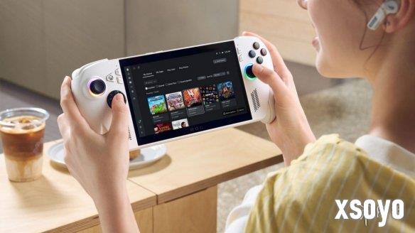 华硕解释Xbox掌机未用OLED屏：考量与任天堂相同