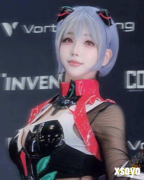 《剑星》新体模超性感：大雷美女比心心！