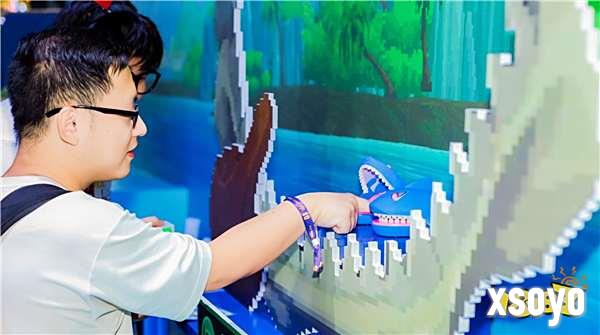 潜水员戴夫现身ChinaJoy,制作人黄载皓入驻微博