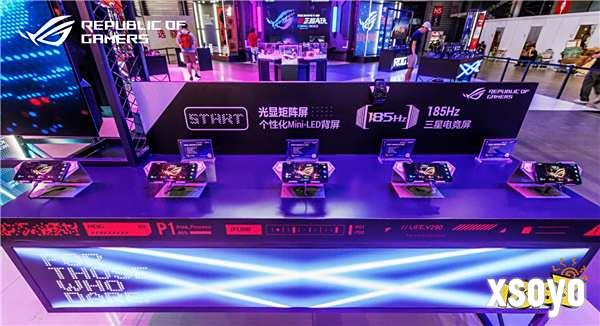 信仰玩家集结打卡！CJ 2025首日ROG 9展区化身“集邮”C位