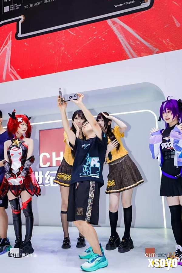 《街头篮球》ChinaJoy引爆二十周年庆典前奏