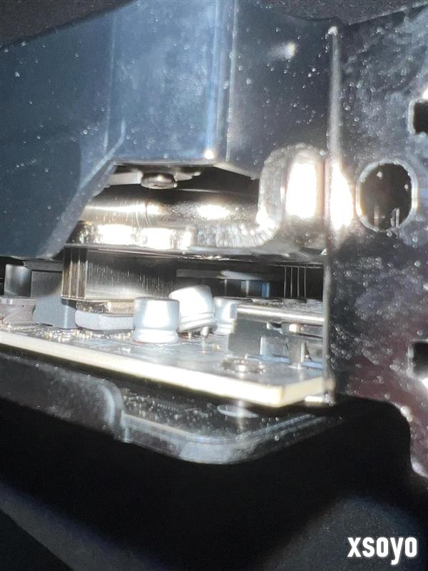 RTX 5090刚炸没几天：RTX 5070又出现电容爆炸！