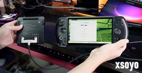 全球第一台AMD锐龙AI Max+ 395掌机！GDP Win5首创外接电池