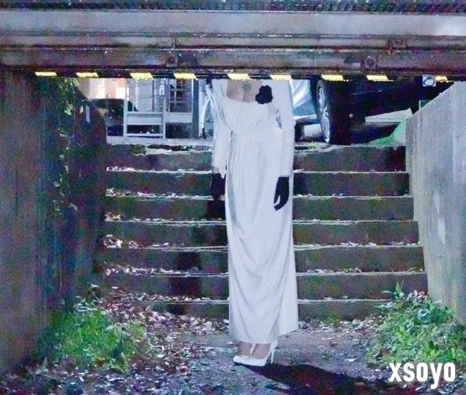 现实版八尺夫人！ 1米8乌克兰美女coser扮演蒂米特雷斯库夫人