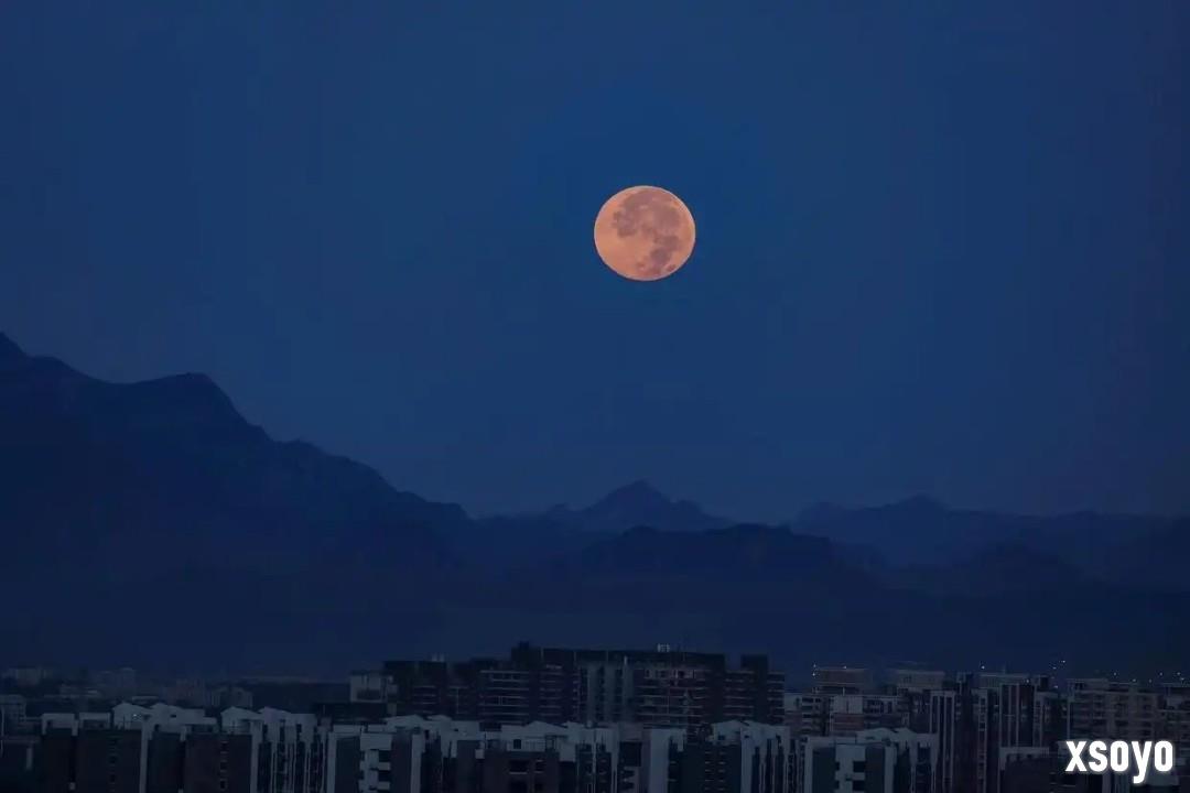 你熬夜看了吗？时隔三年“血色红月”再现中国天宇
