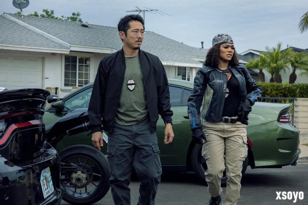 Netflix《全信没收》中字预告 本·阿弗莱克×马特·达蒙主演