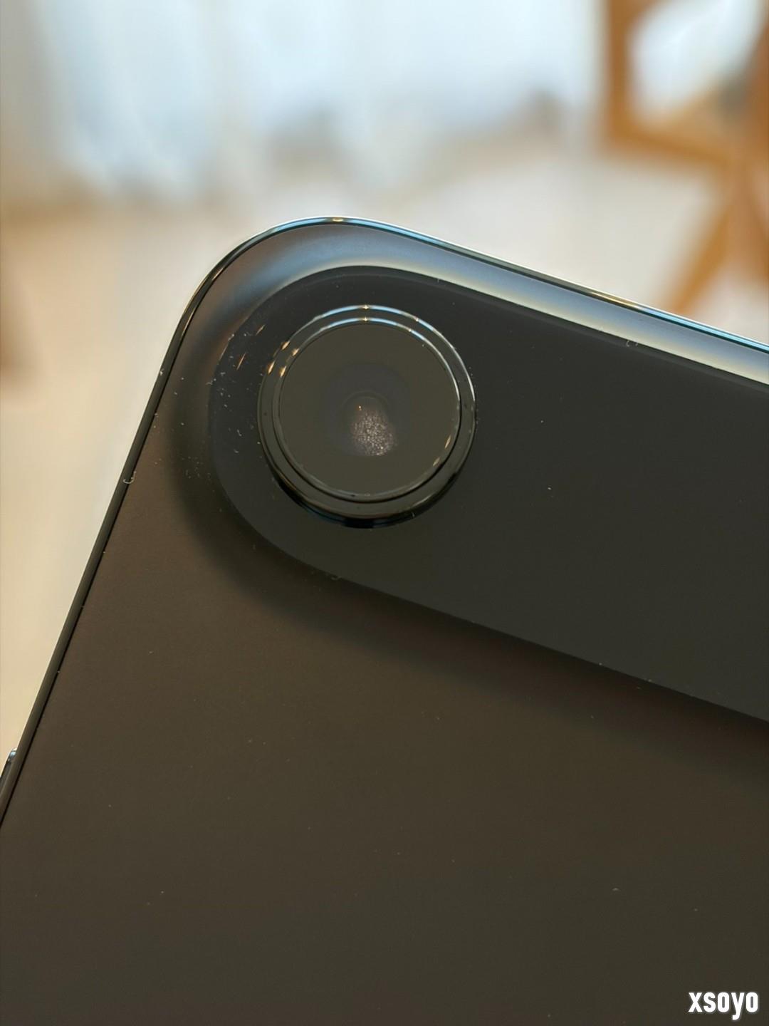 iPhone Air到手仅一天就翻车了？镜头内出现水雾