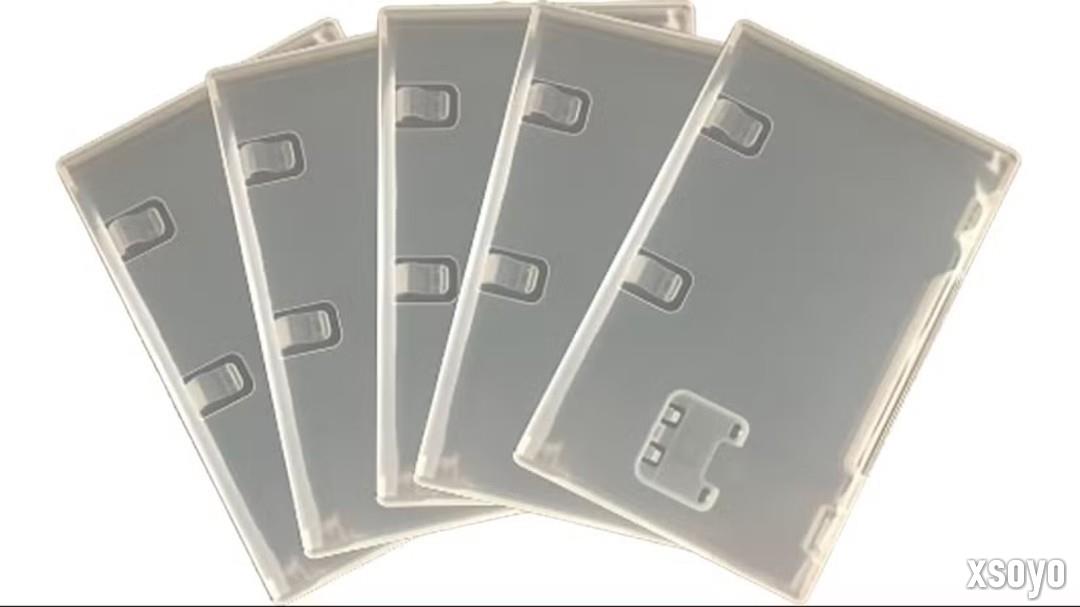 告别透明 任天堂初代Switch游戏卡带盒也变红了