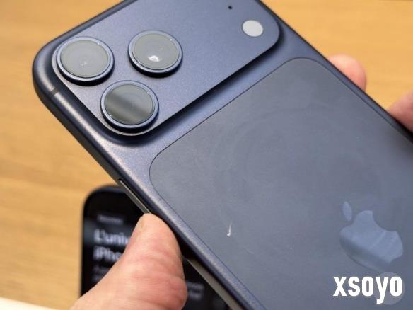 iPhone 17被吐槽容易刮花 分析师：对销量没啥影响