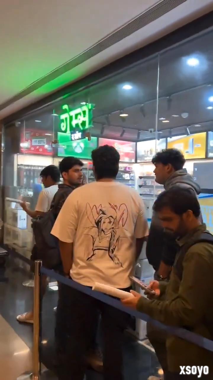 《羊蹄山之魂》让印度人发狂 深夜排队购买！