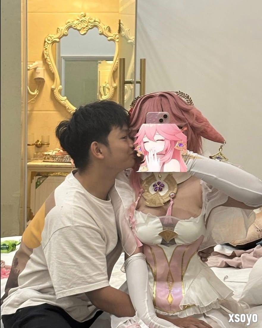 印尼女子为服役丈夫COS八重神子 温情举动网络走红