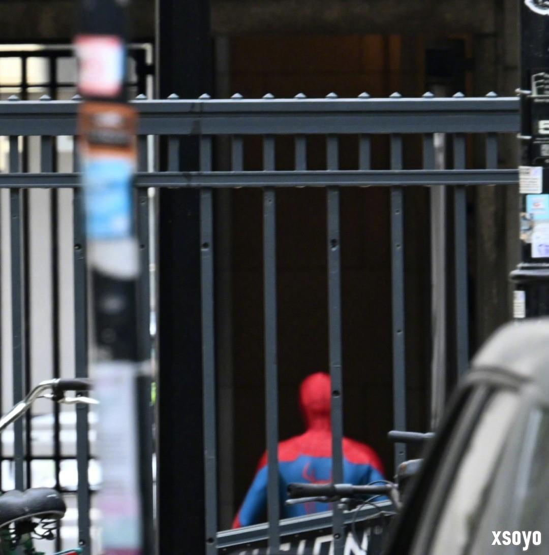 漫威《蜘蛛侠4》新片场照 蜘蛛侠和绿巨人现身