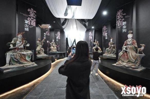 《黑神话》山西艺术展内部现场照流出！超多雕像展示