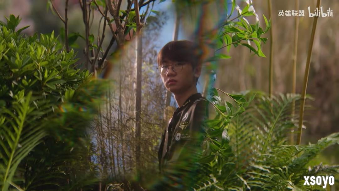 场上唯一的中国人！《英雄联盟》25年S赛决赛开幕式宣传片发布