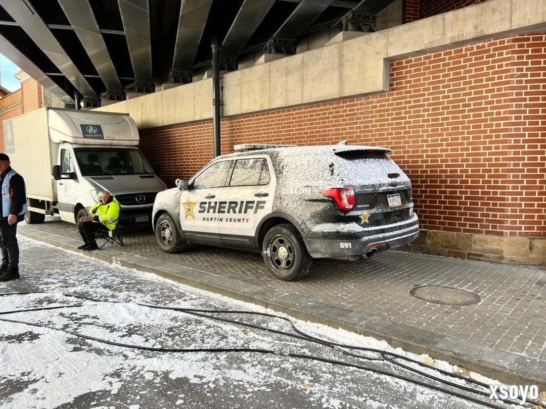 《生化危机》新电影片场照曝光：白雪皑皑的浣熊市？