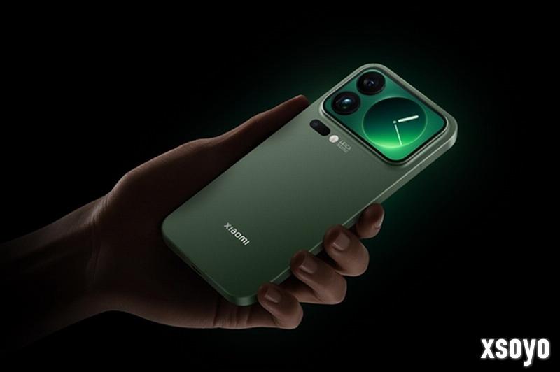 小米卢伟冰：可能通过涨价应对内存成本上升！