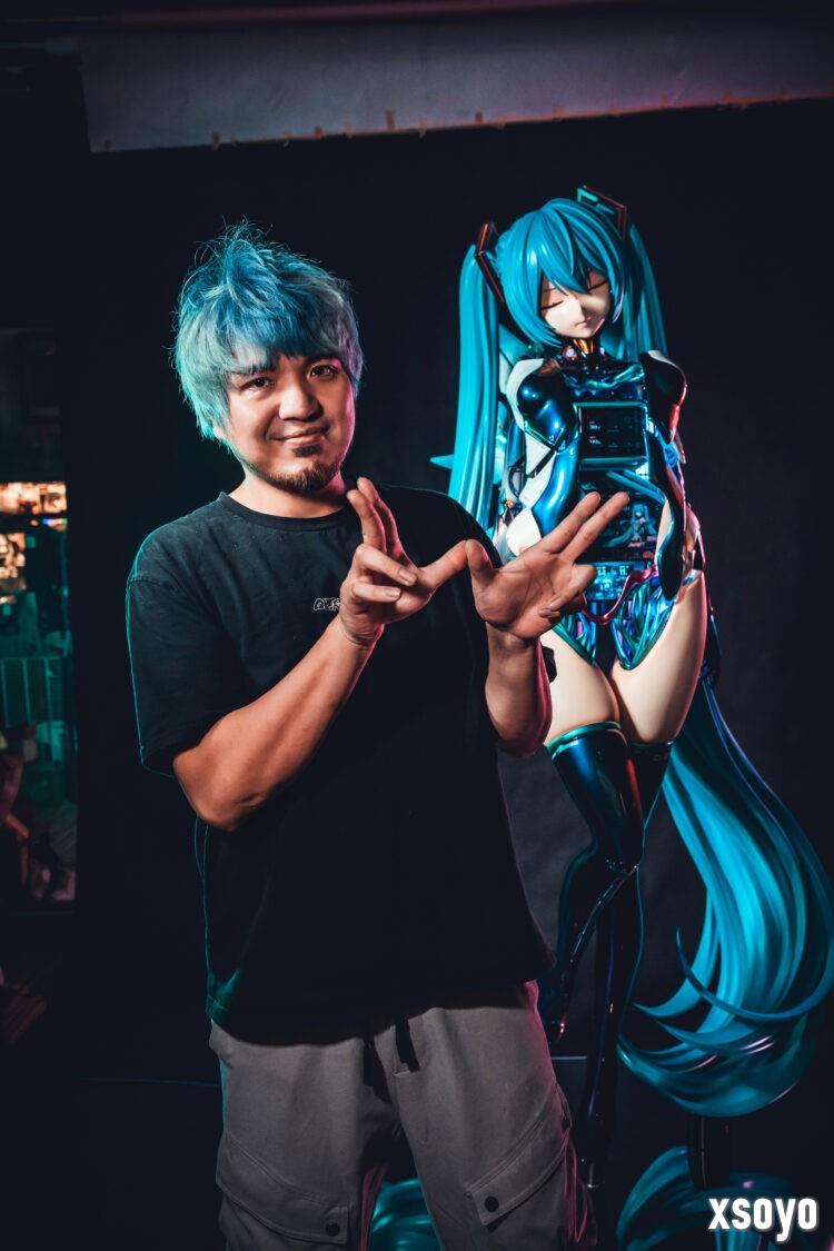 全球首台初音未来人形造型电竞主机 栩栩如生！