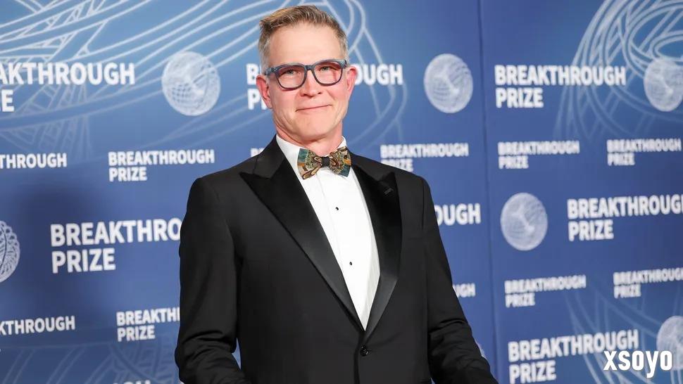 Roblox首席执行官接受《纽约时报》采访引发争议