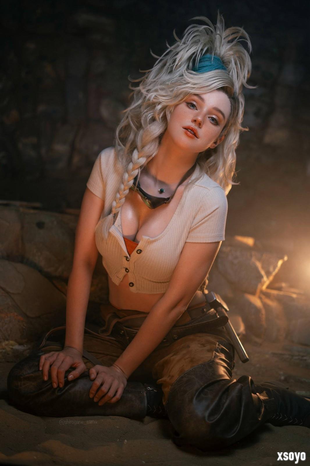 确实火热！ 毛妹cos《怪物猎人：荒野》杰玛