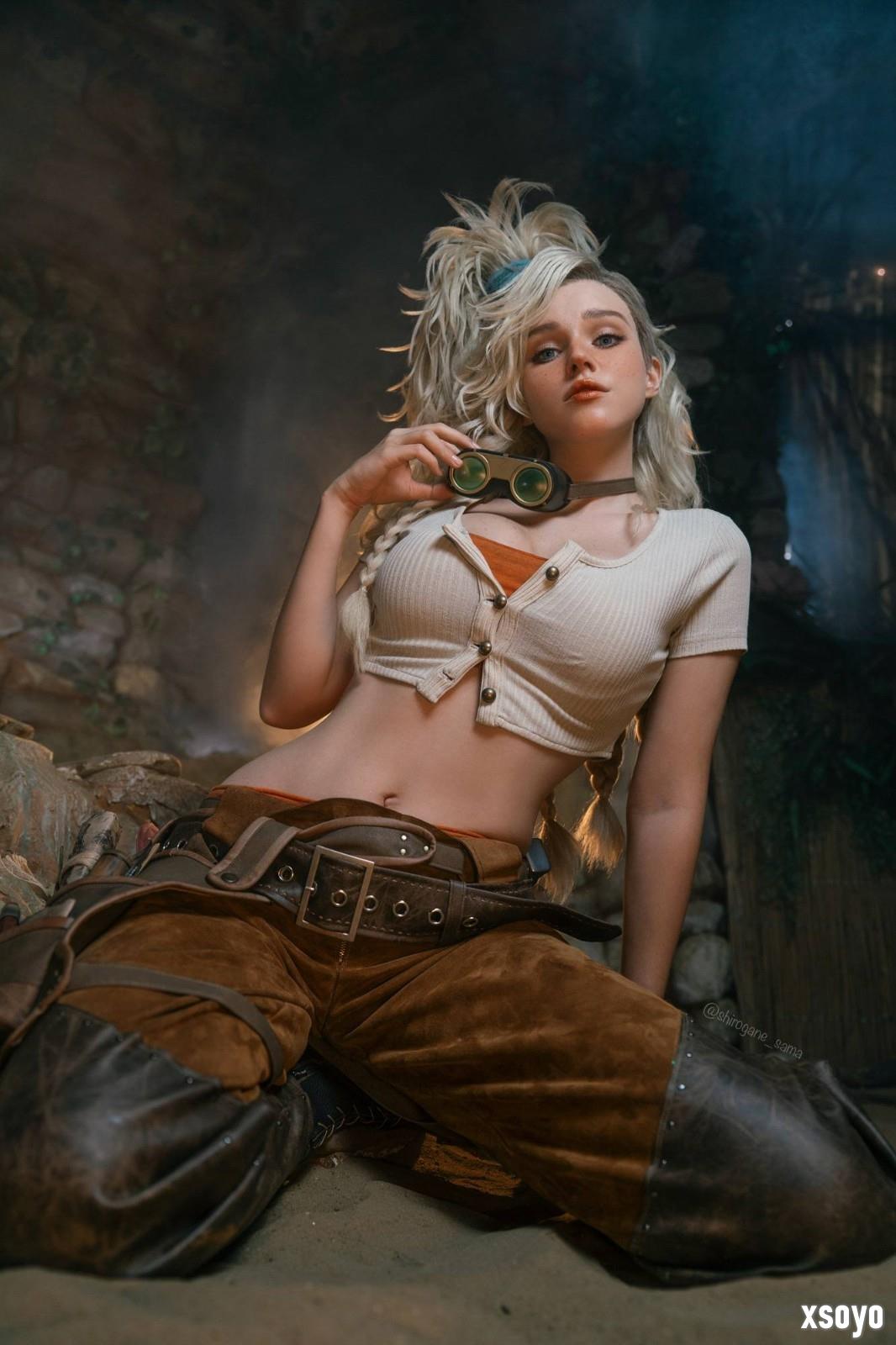 确实火热！ 毛妹cos《怪物猎人：荒野》杰玛