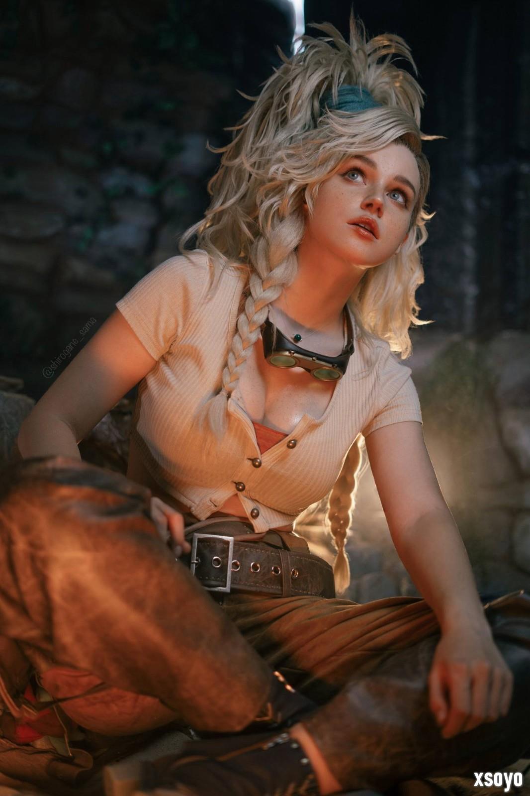 确实火热！ 毛妹cos《怪物猎人：荒野》杰玛