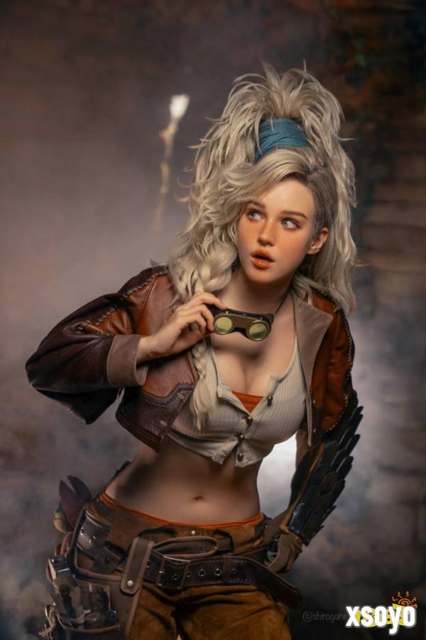 杰玛 Cos 细节:皮革与金属质感