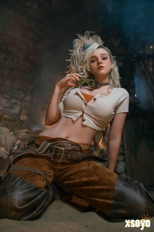 杰玛 Cos 道具:钳与锤的使用状态