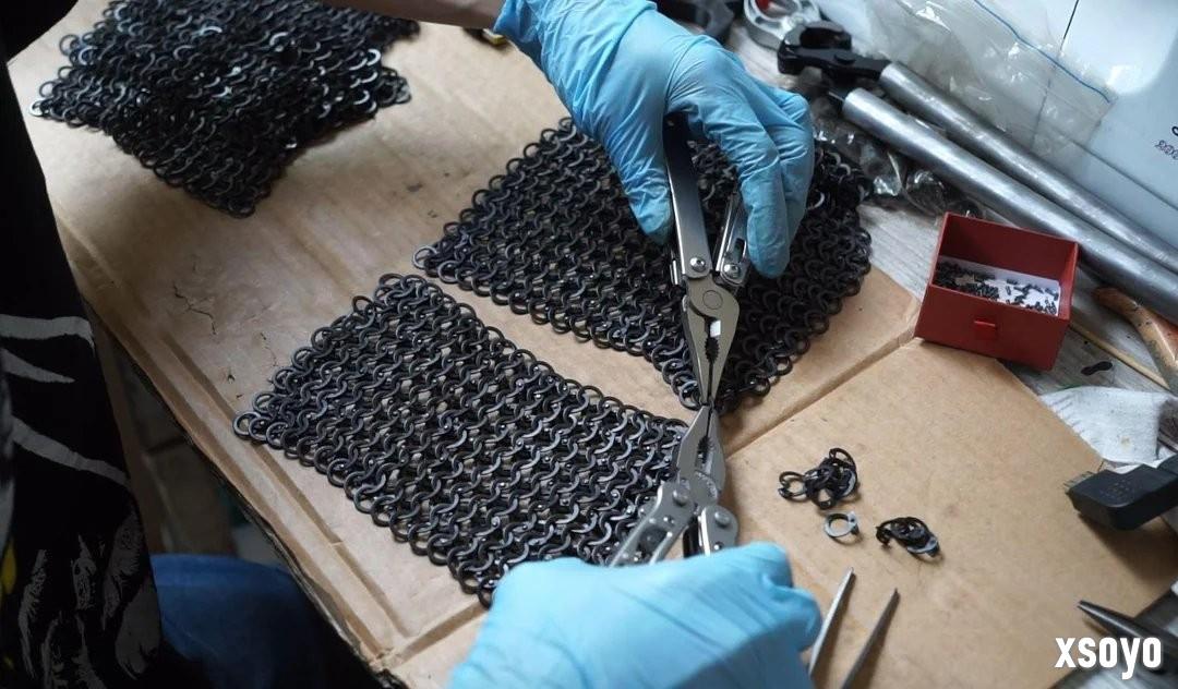 太帅了！ 粉丝用传统工艺自制《巫师4》希里cos服